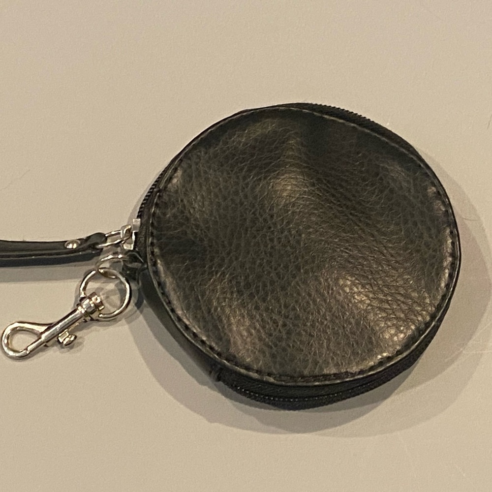 Tyler Rodan Multicolor Patterned Accessory - Picture 3 of 5